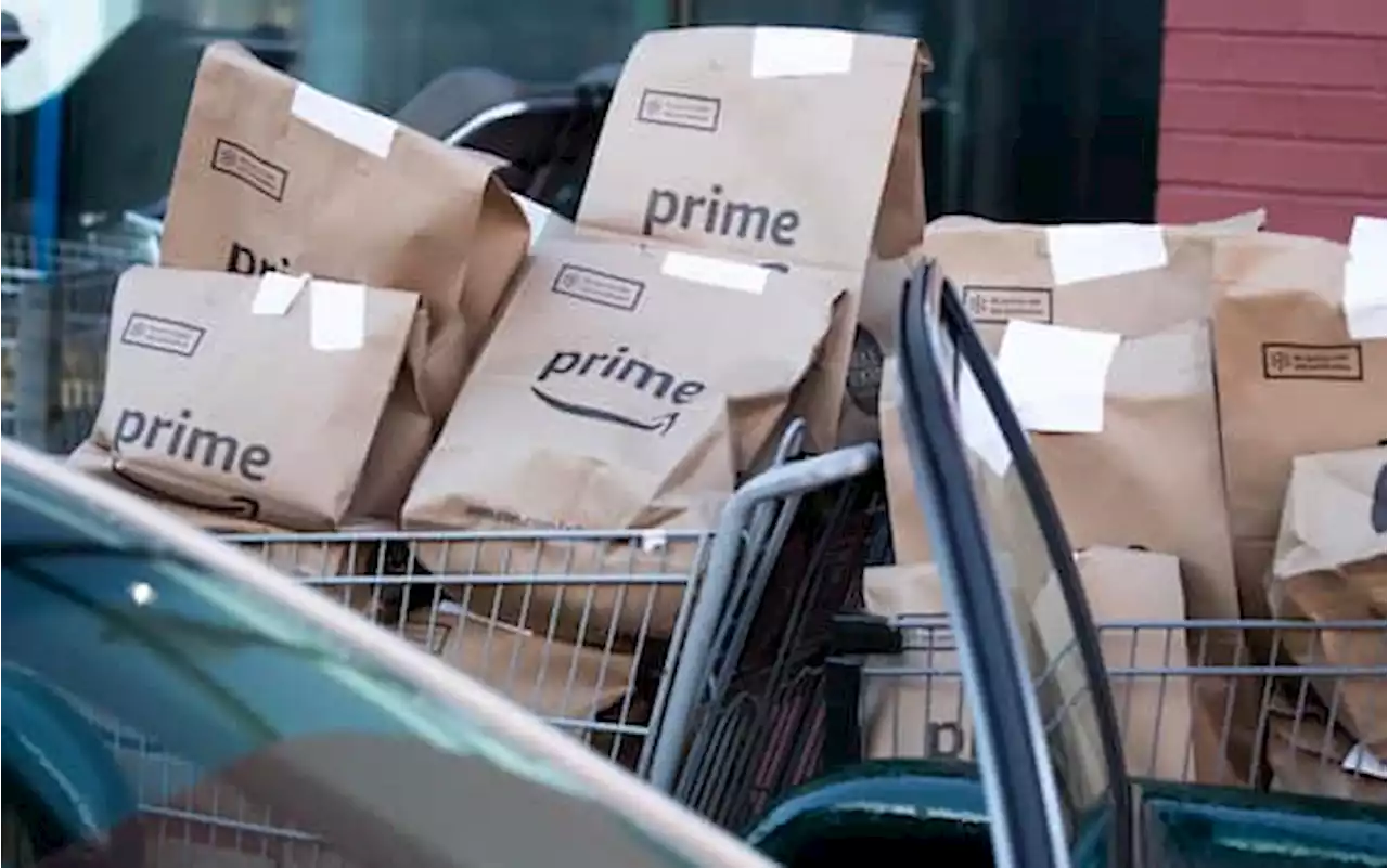 Amazon denunciata in Usa, avrebbe ingannato clienti con Prime