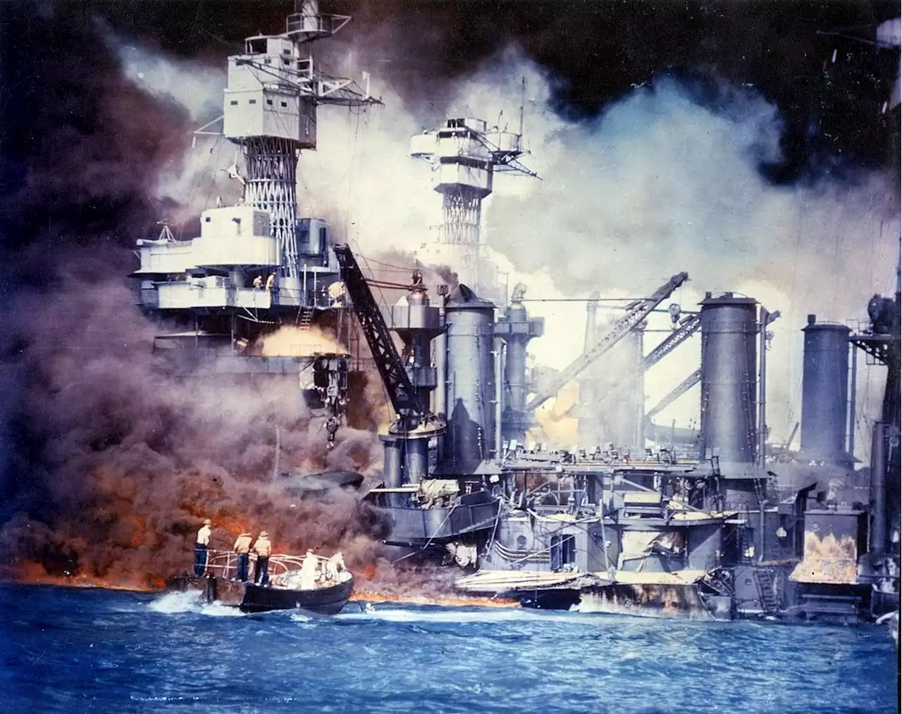 Did 3 Men Die After Being Trapped 16 Days in Sunken Pearl Harbor Battleship?