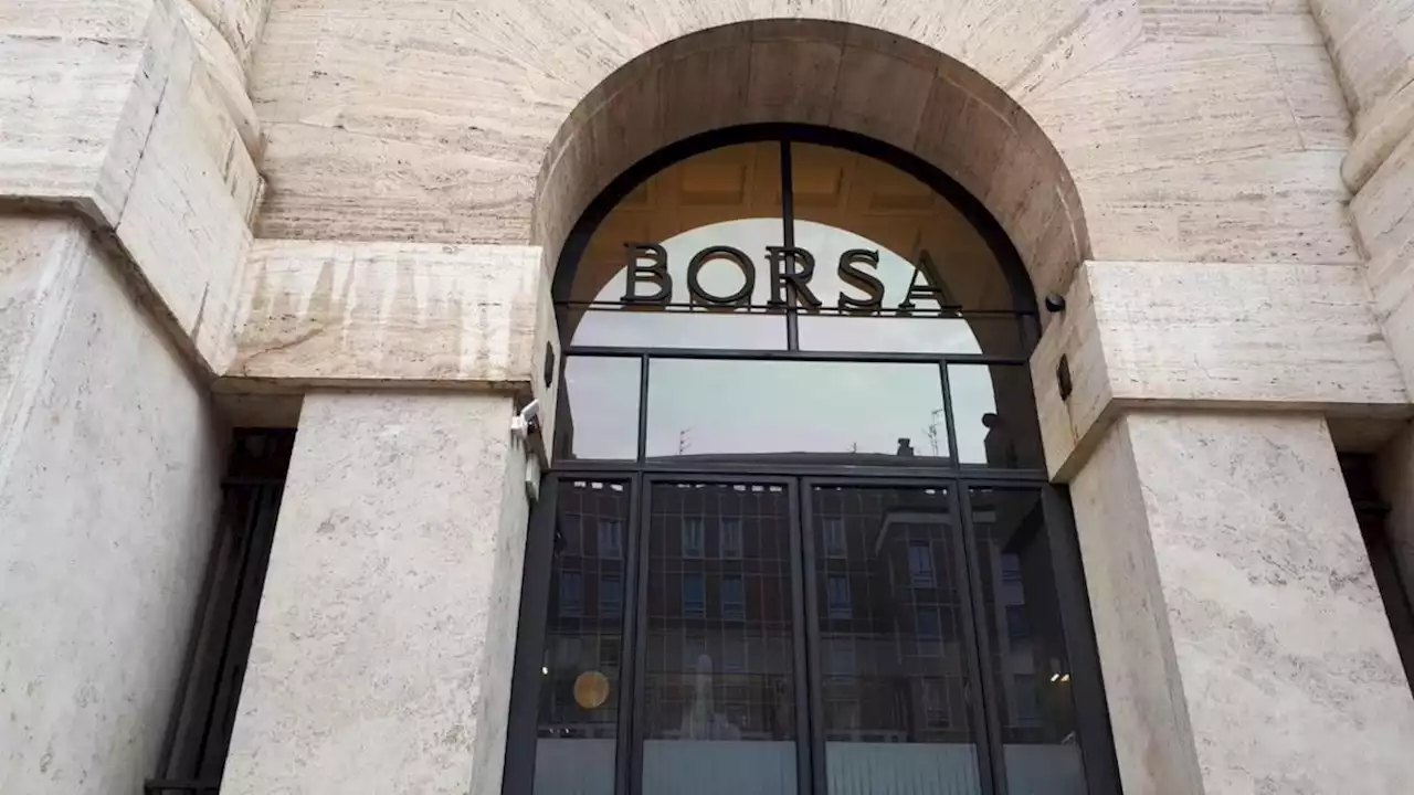 Borse Ue in 'rosso', attesa per la decisione BoE. A Milano debole Tim