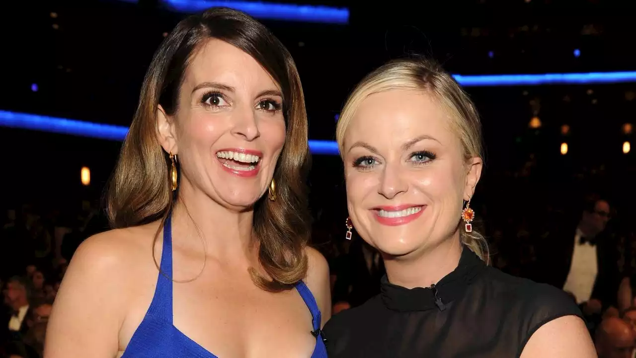 Tina Fey and Amy Poehler bringing ‘Restless Leg Tour’ to Austin