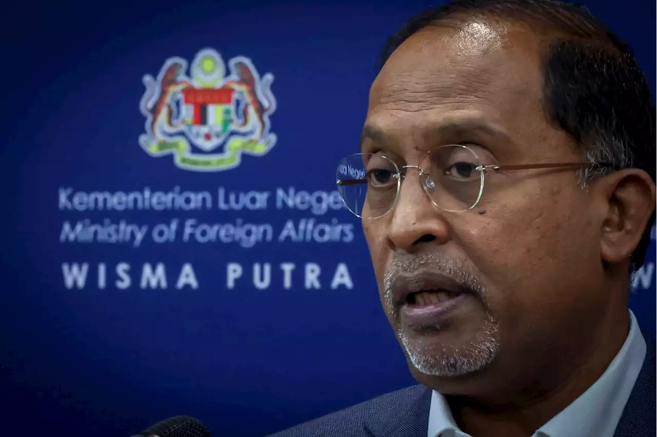 Don't use Malaysia-Indonesia maritime border issue as a political tool, says Zambry