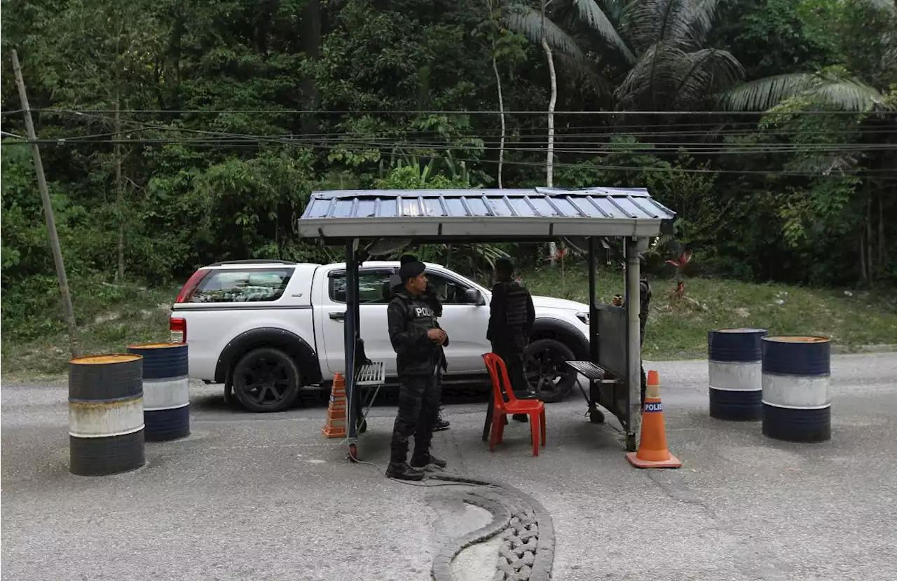 Four Thais linked to Wang Kelian mass graves to face trial in Malaysia, says Saifuddin