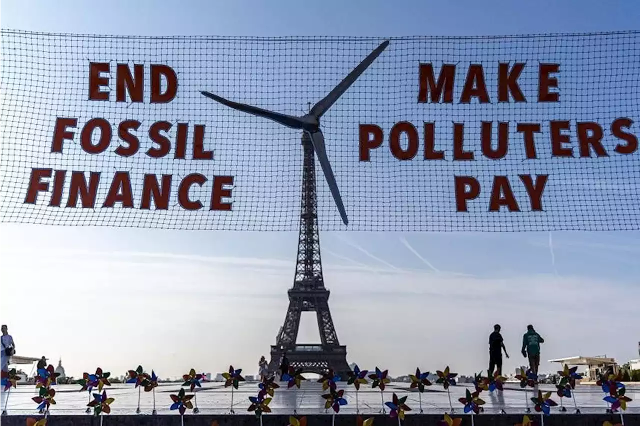 World leaders at Paris climate summit to push for finance reform