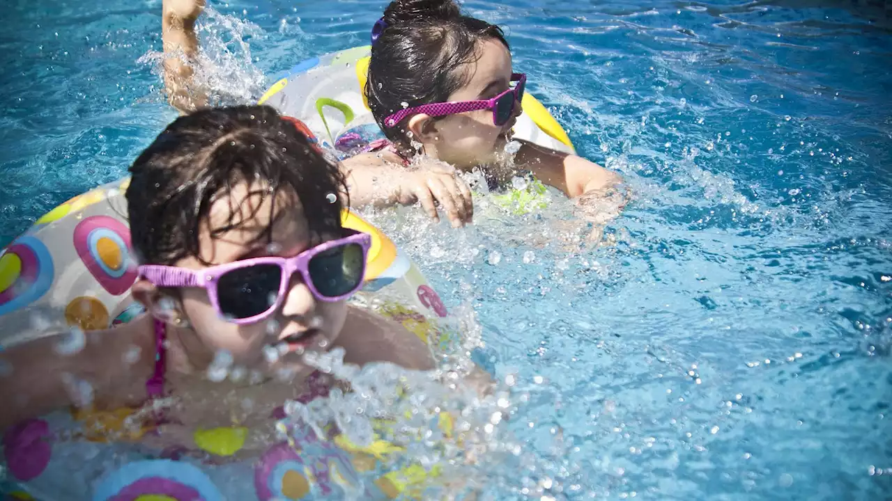 Chicago Pools Will Open Friday, Park District Confirms