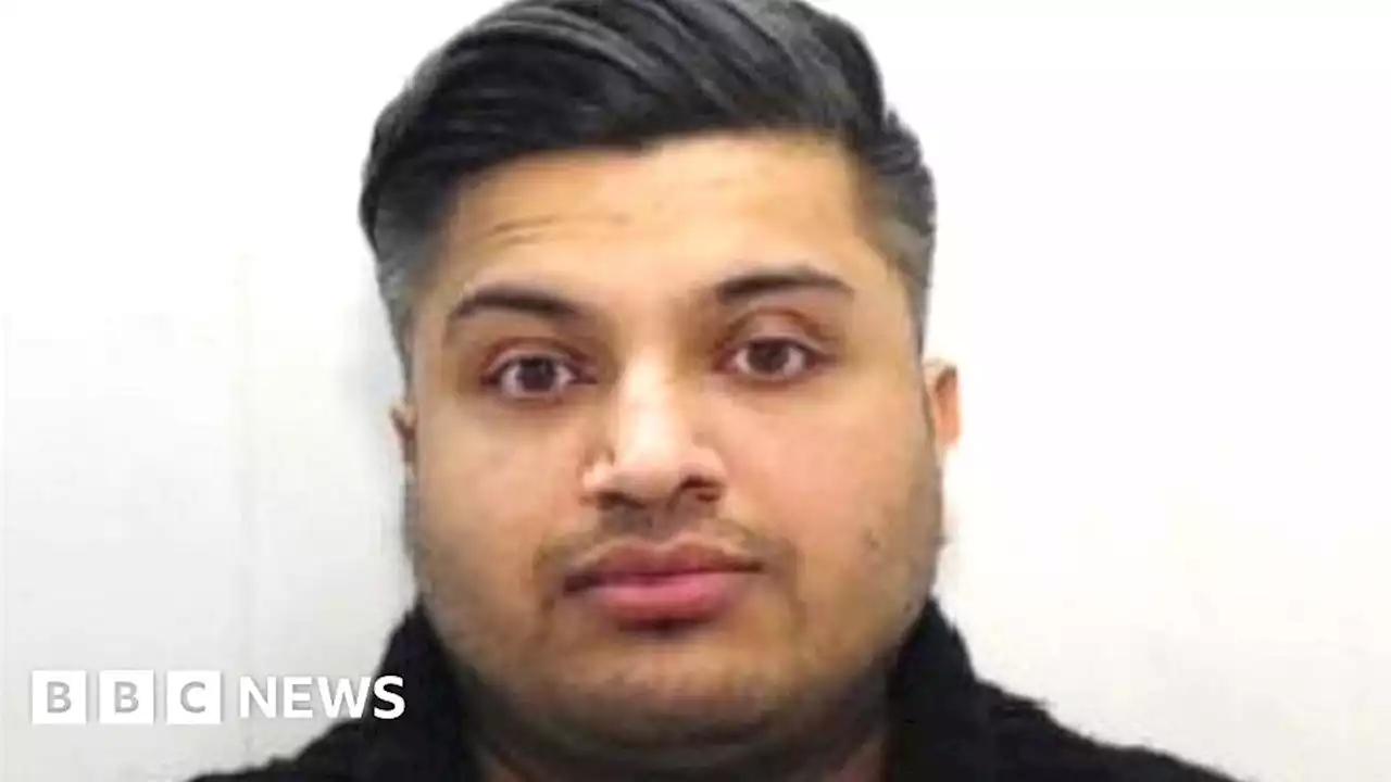 Greater Manchester PC who groomed cadets on police scheme jailed