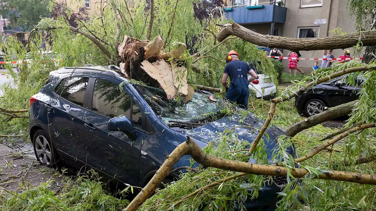 Unwetter wirbeln Deutschland durcheinander