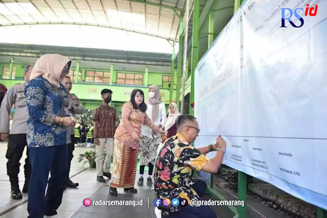 SMP 9 Salatiga Deklarasi Anti Bullying