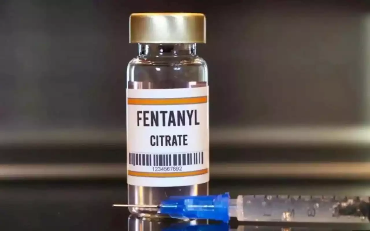 EUA indicia quatro empresas chinesas por tráfico de fentanil | Mundo e Ciência | O Dia