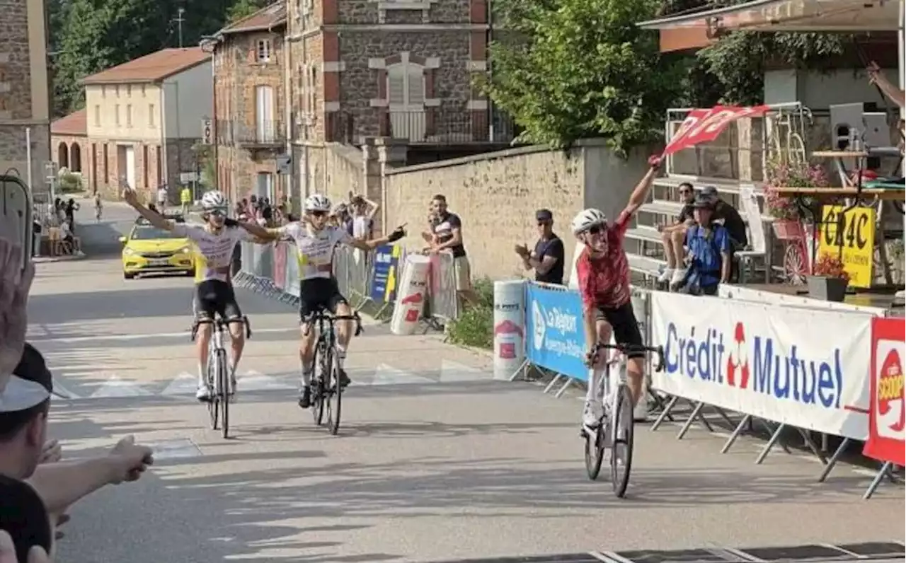 Ciclistas festejaron antes y perdieron victoria en carrera francesa