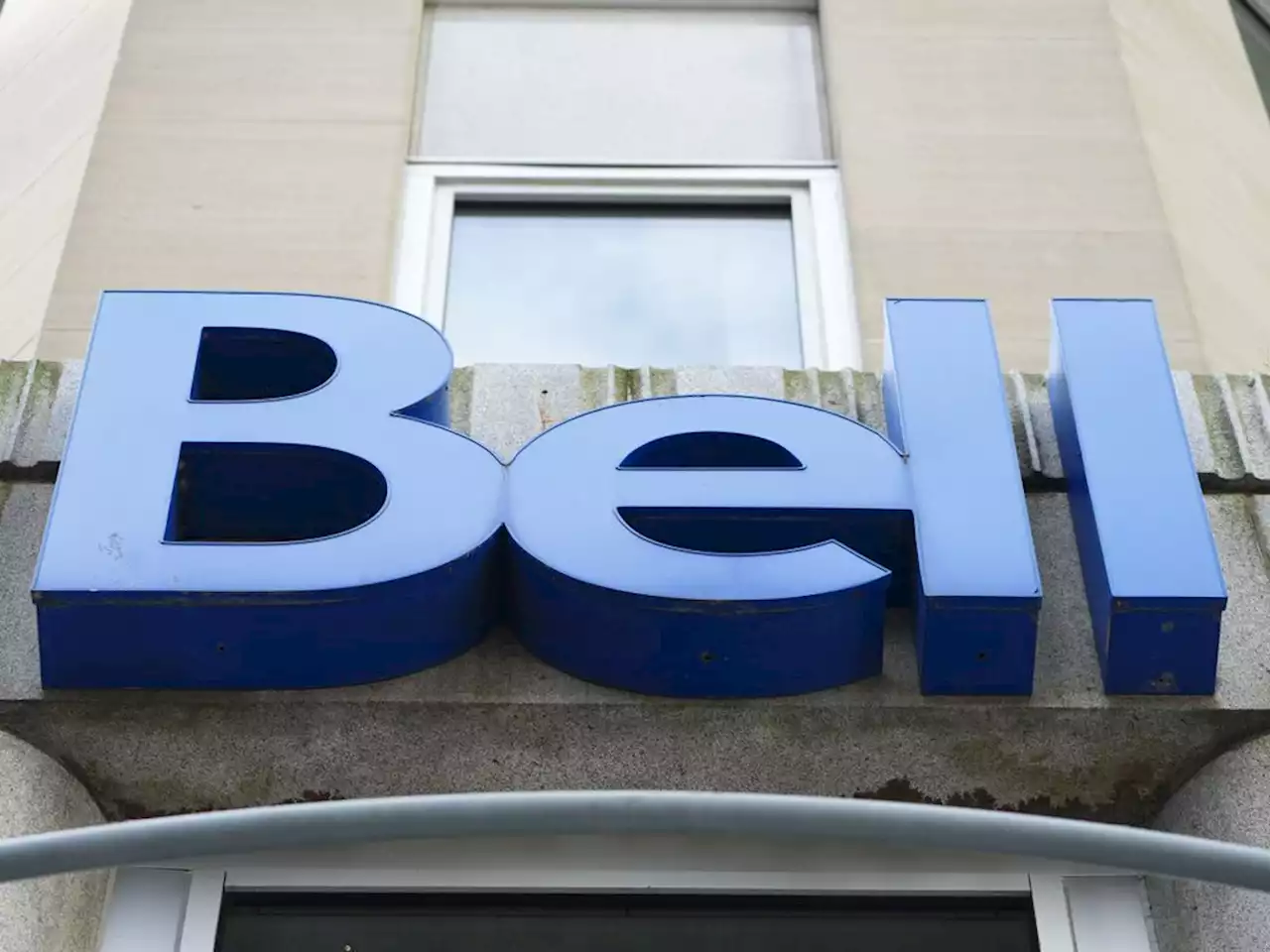 Bell Media asks CRTC to drop local news requirements after mass layoffs