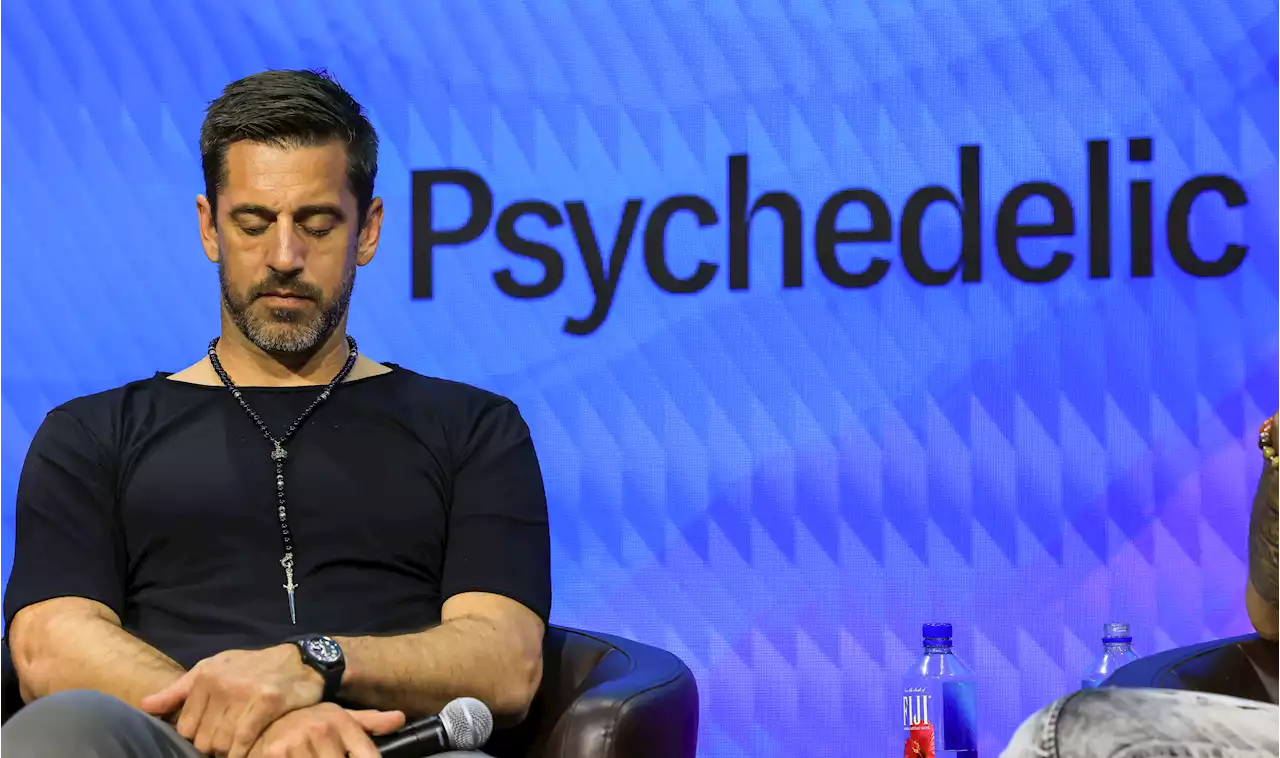 Inside how Aaron Rodgers’ favorite psychedelic drug works its wonders