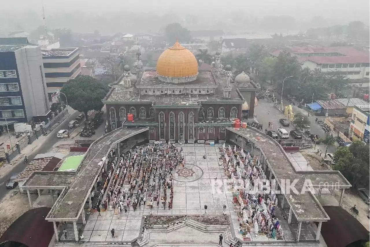 Pemprov Riau Gandeng MUI untuk Berantas LGBT |Republika Online