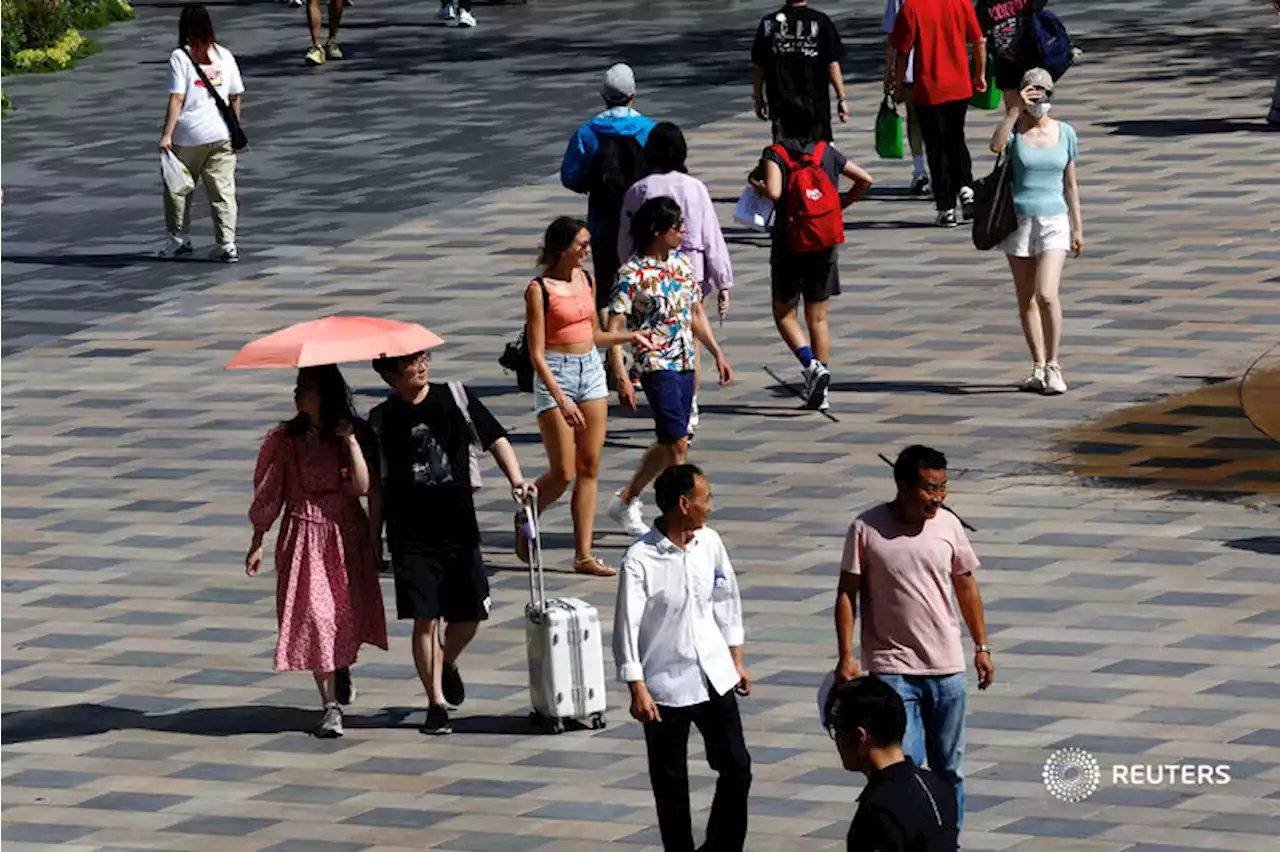 Analysis: Asia heatwaves put its renewable power fleet to the test