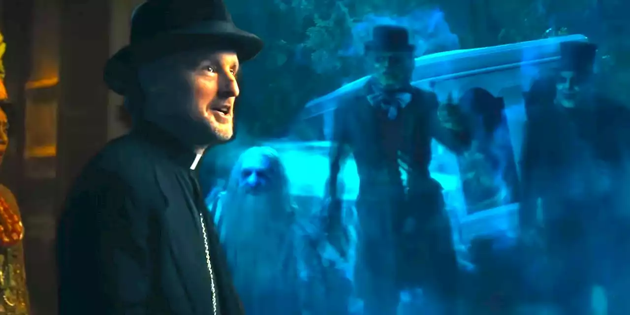 Haunted Mansion BTS Video Reveals More Iconic Ghosts & Accurate Disneyland Ride Movie