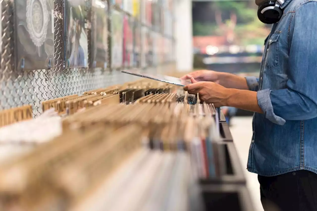 Blog | Musica, il vinile supera le vendite di CD per la prima volta dal 1987 - Info Data