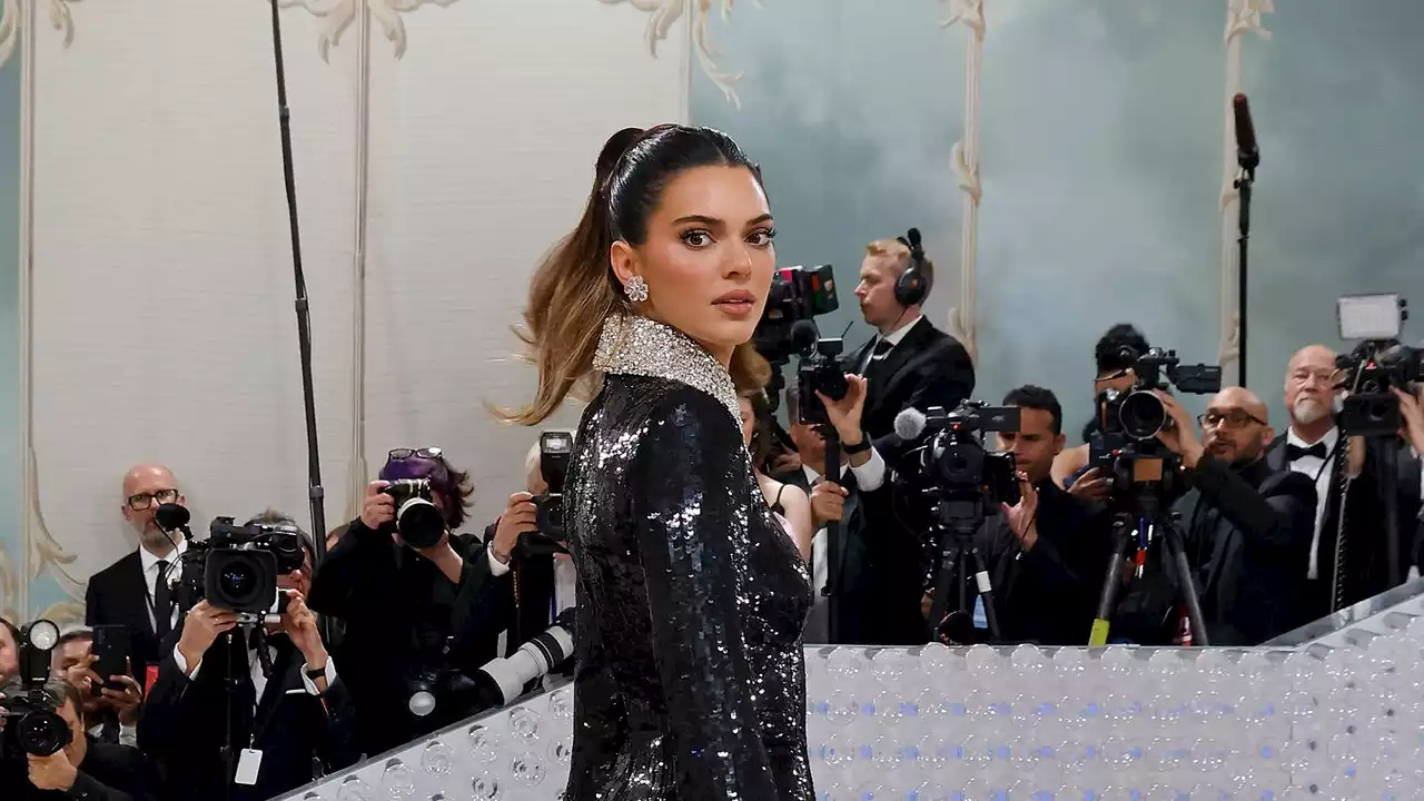 Here's Why Kendall Jenner Avoided Her Sisters at the Met Gala