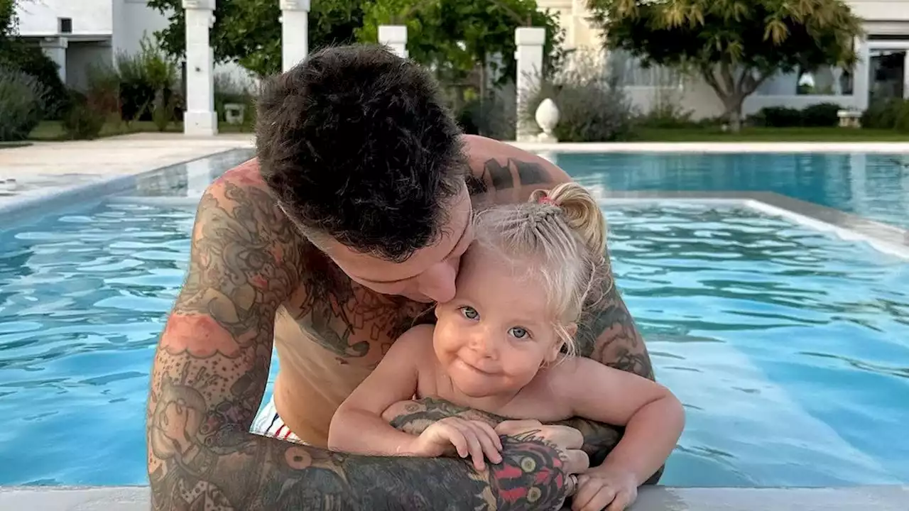 Fedez e la dedica ai figli Leone e Vittoria: ​«Tutta la mia vita»