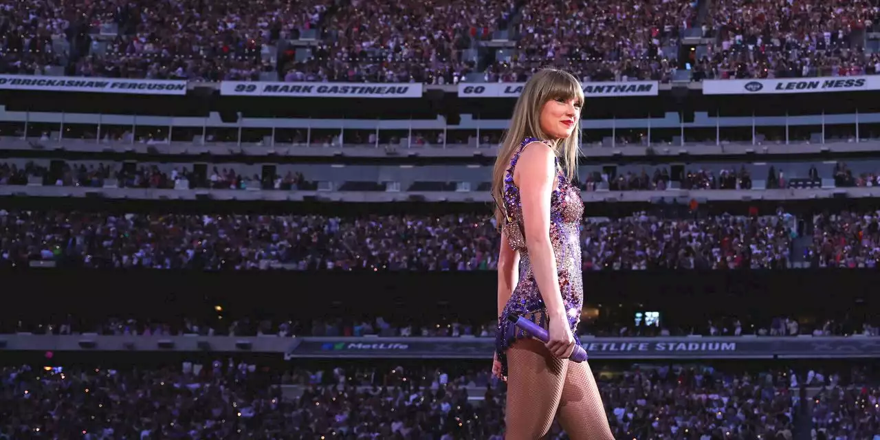 Taylor Swift’s Tour Revives an Old Debate: When’s the Bathroom Break?