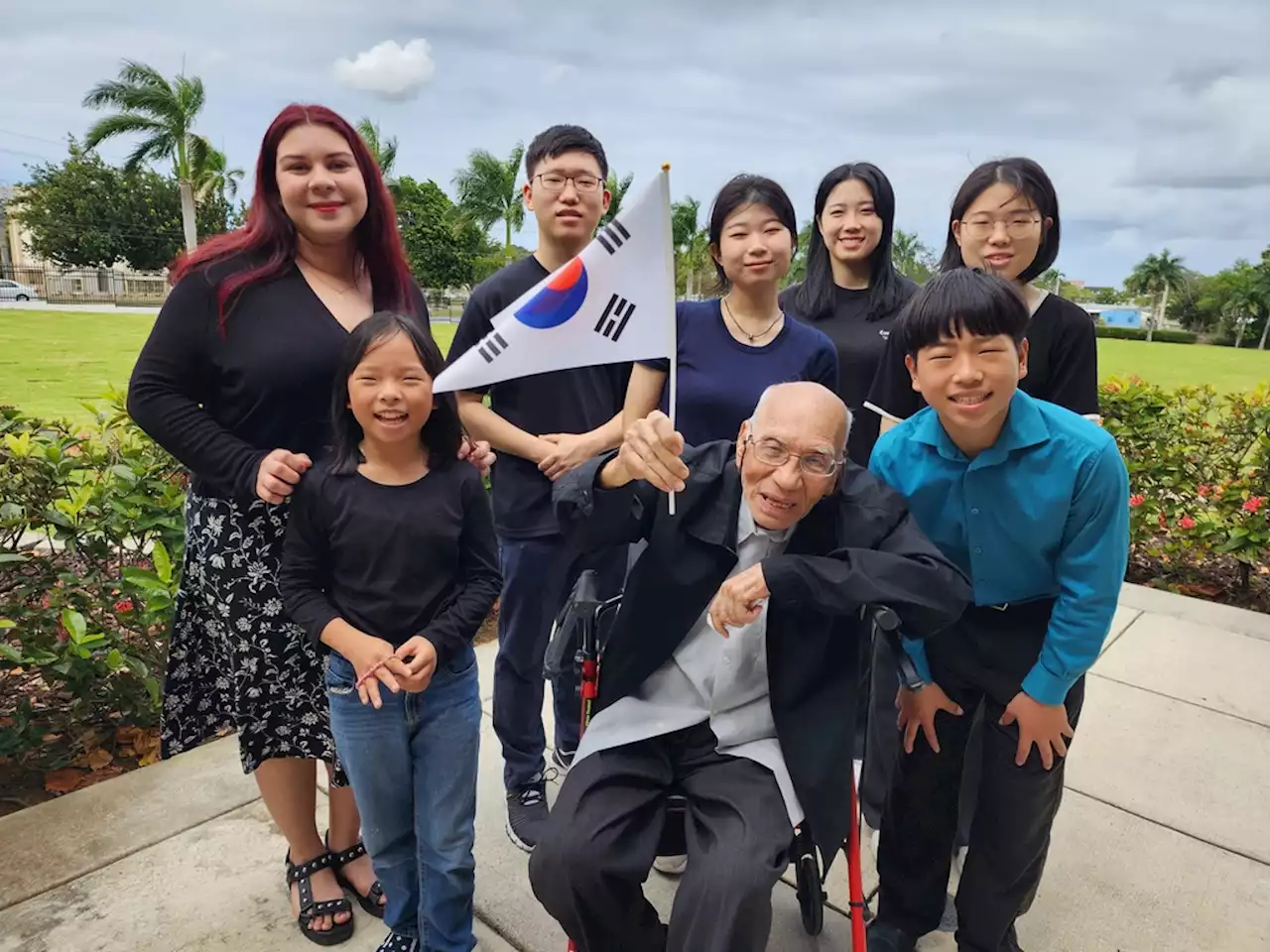 한국전 참전 95세 푸에르토리코 베테랑 '한국에 눈물나게 감사' | 연합뉴스