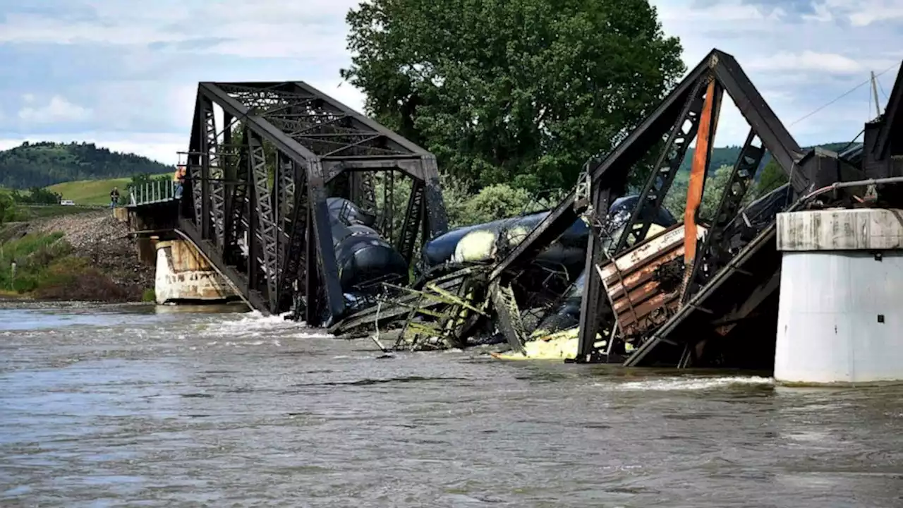 Train derails into Yellowstone River after bridge collapse