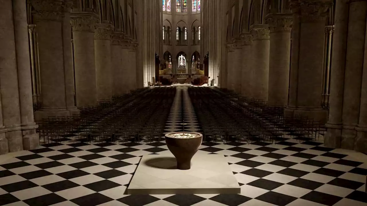 Paris: un mobilier totalement relooké pour la cathédrale Notre-Dame