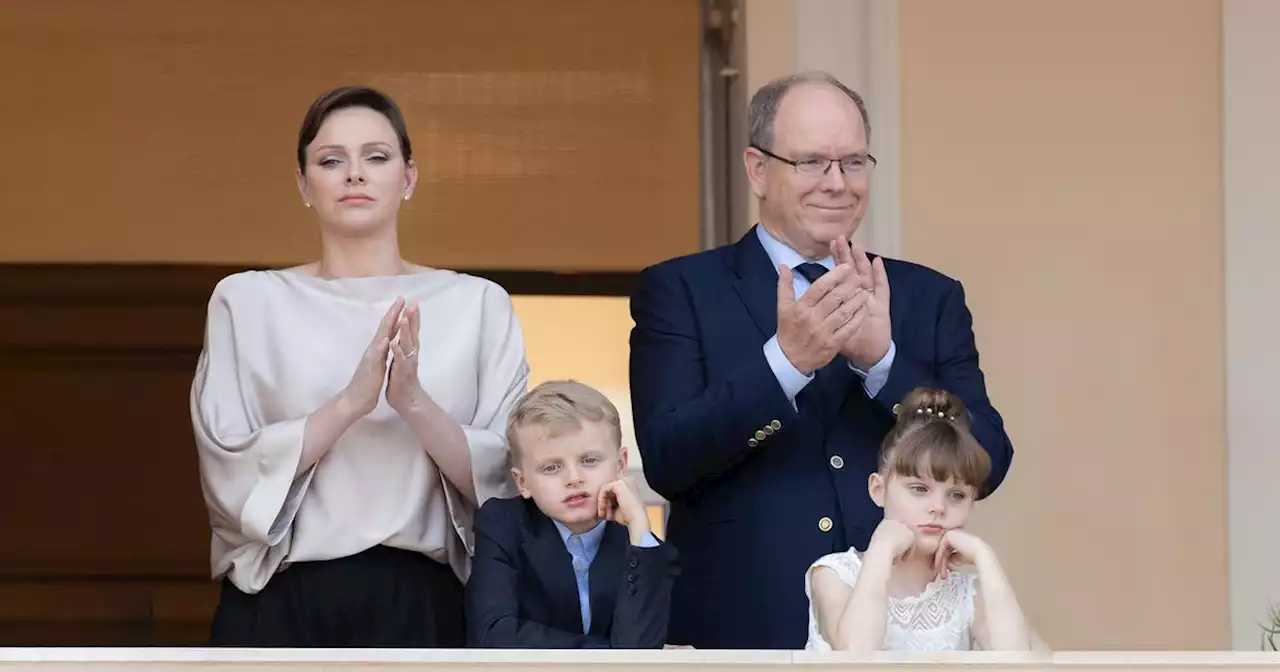 Jacques & Gabriella von Monaco: Müde Gesichter & schweifender Blick: Hier fehlt ihnen der Spaß