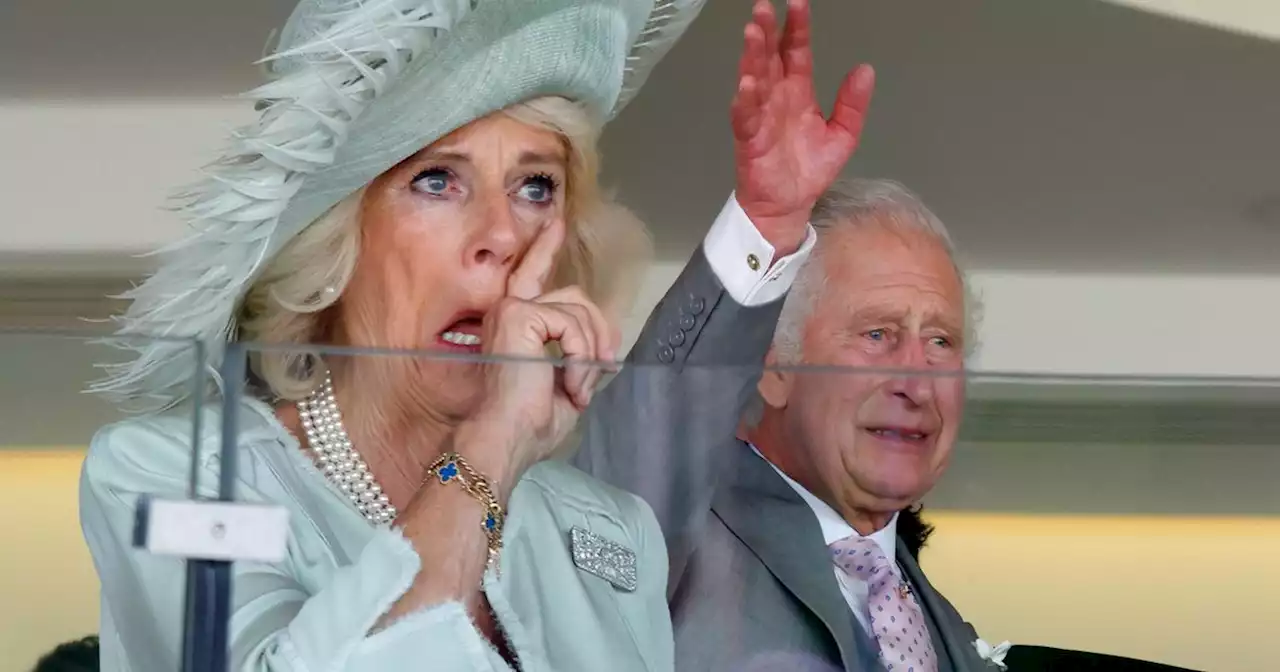 König Charles III. & Königin Camilla : Erinnerung an Queen Elizabeth II. rührt sie zu Tränen