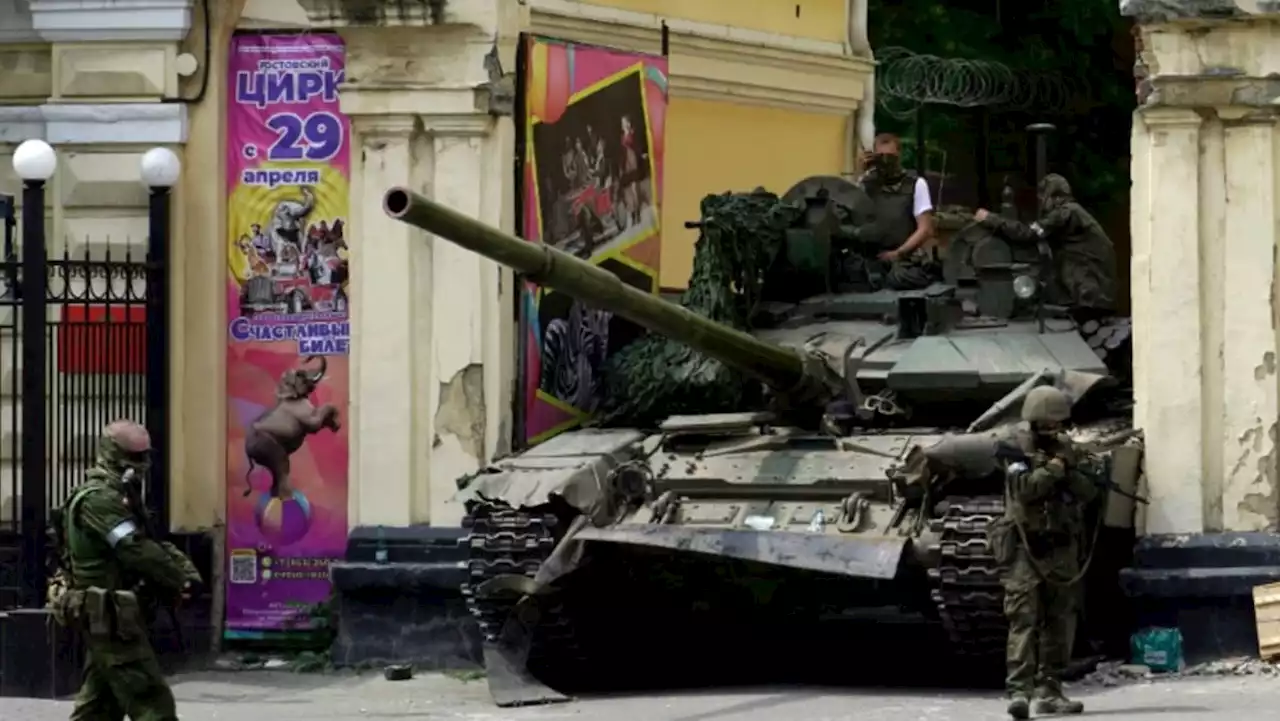 Tanks and armed Wagner rebels take over streets of Russia's Rostov-on-Don