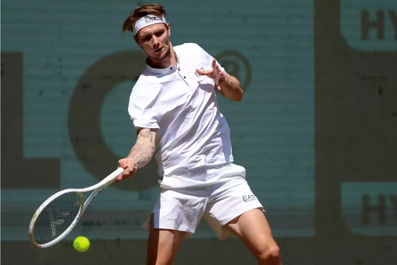 Bublik powers past Zverev to reach Halle final