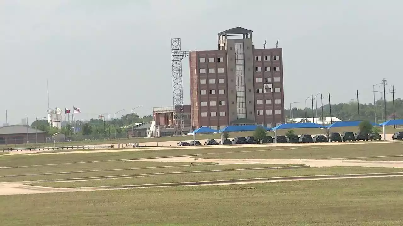 Fort Worth police cadet, 2 firefighters struck by lightning while training