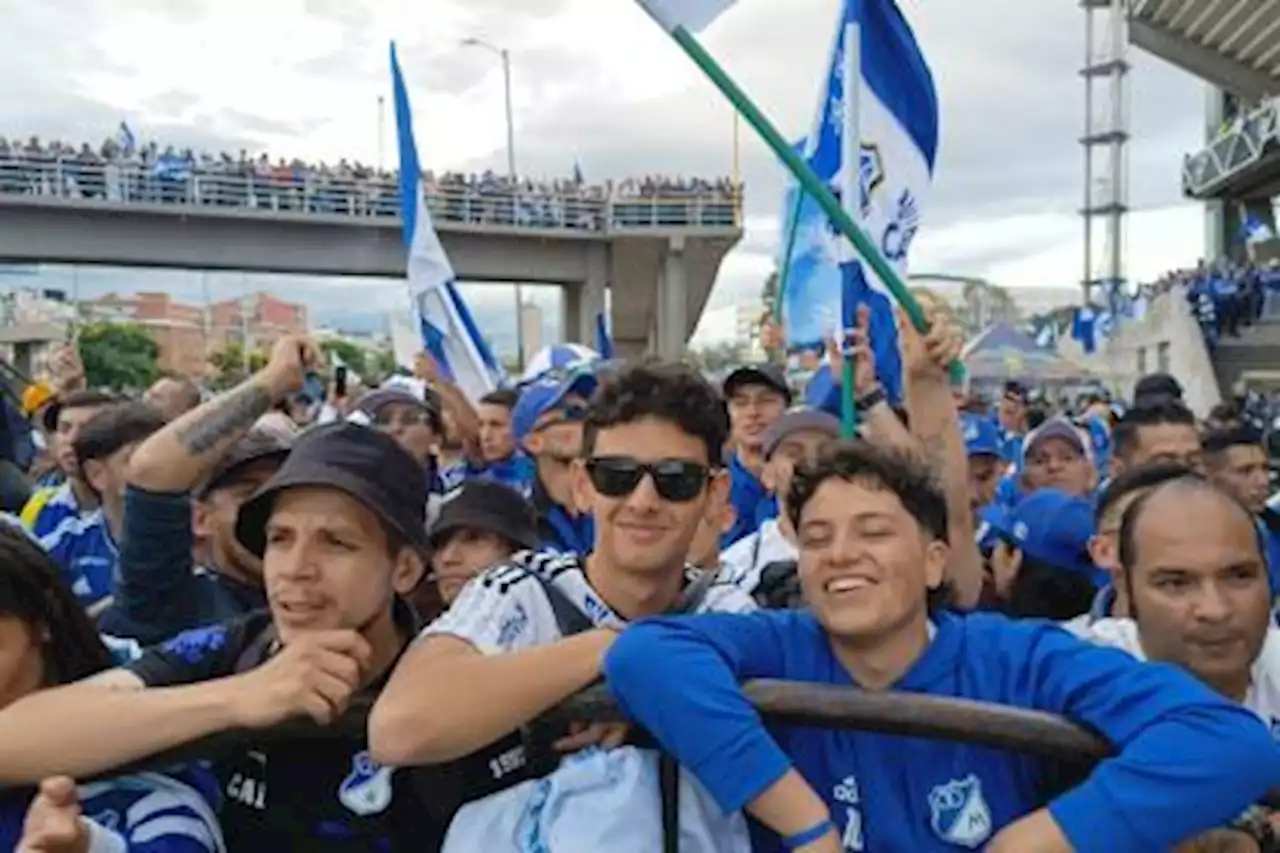 Bogotá se viste de azul: impresionante acompañamiento a la gran final