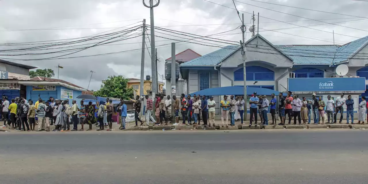 In Sierra Leone si sta votando per eleggere il nuovo presidente e per rinnovare il parlamento - Il Post