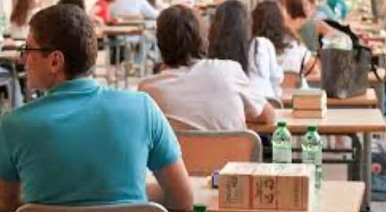 Maturità, in 6 su 23 non ammessi. Il dirigente della scuola del record (negativo): «Da vigliacchi mandarli allo sbaraglio»