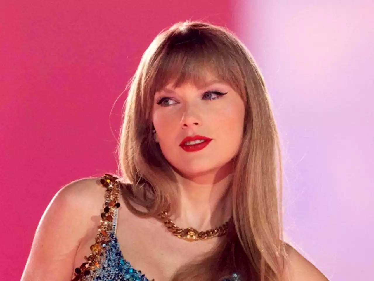 'Canadians should just come to the U.S.': Inside the thoughts of Taylor Swift