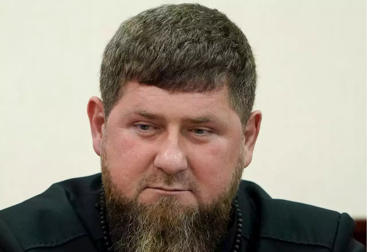 Chechen warlord declares Putin loyalty, but PM and Moscow mayor silent