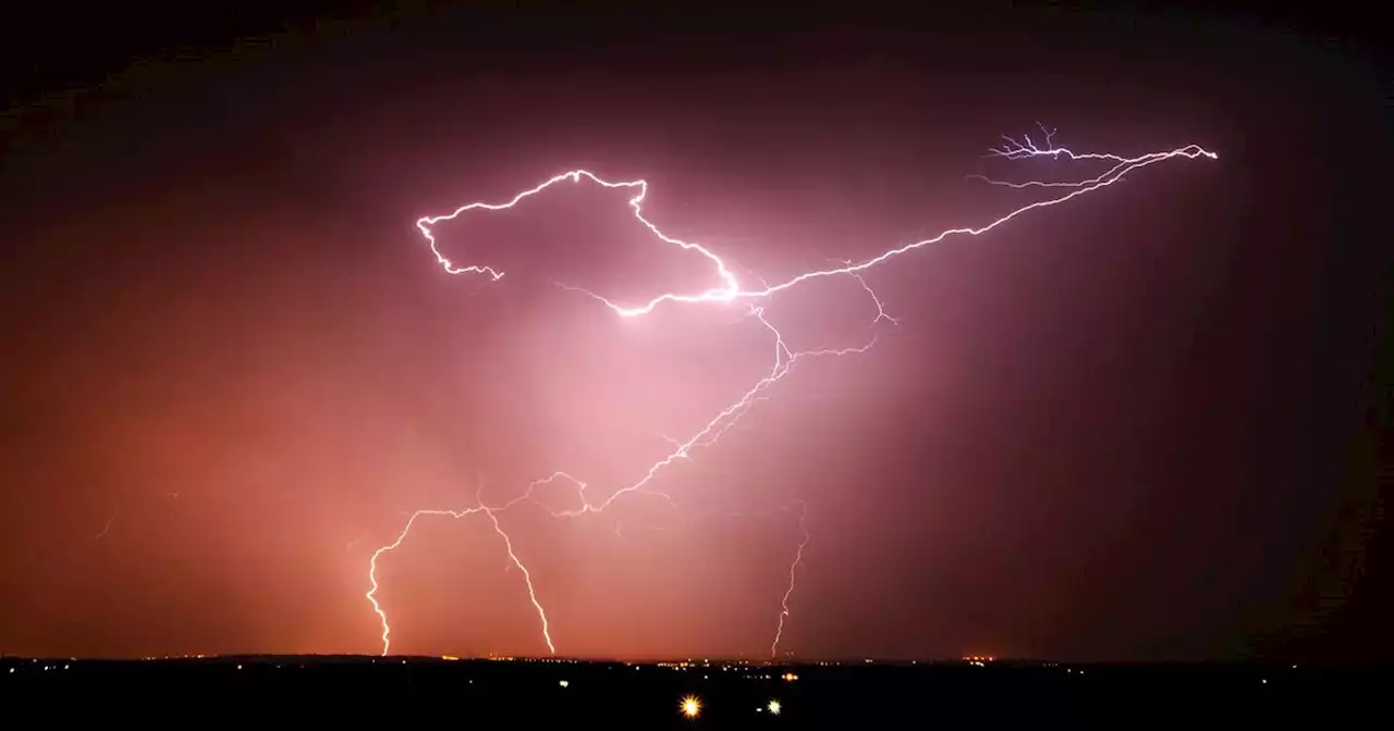 Met Office issue yellow thunderstorm alert for Nottinghamshire