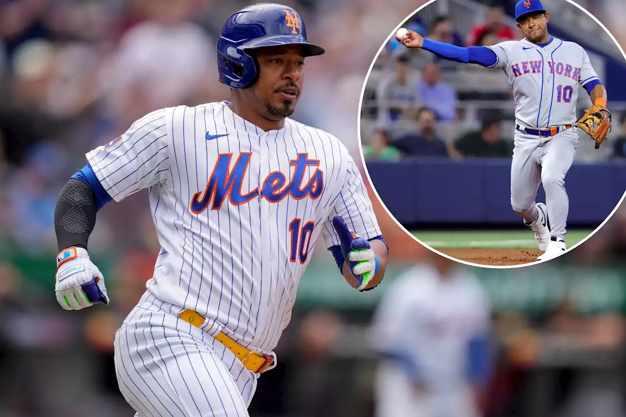 Mets trade Eduardo Escobar to Angels for pair of pitching prospects