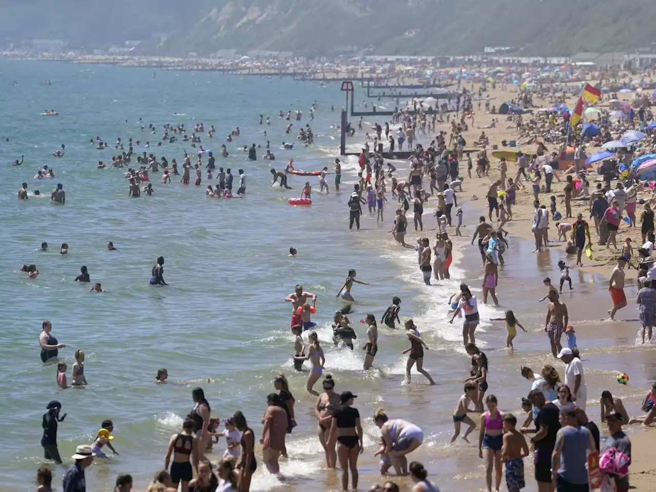 UK enjoys temperatures just shy of the year’s highest