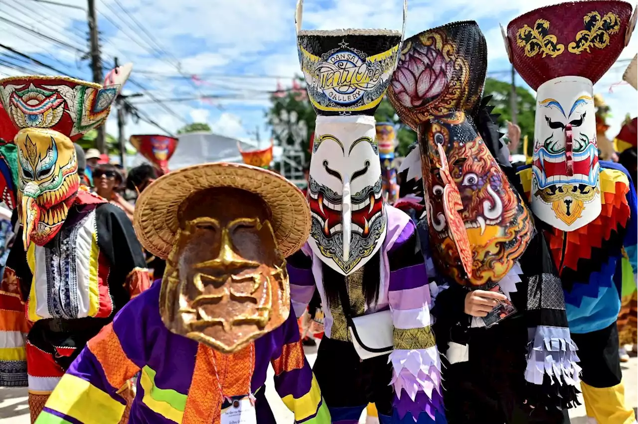 Spook fest: Thais summon the spirits at annual ghost festival