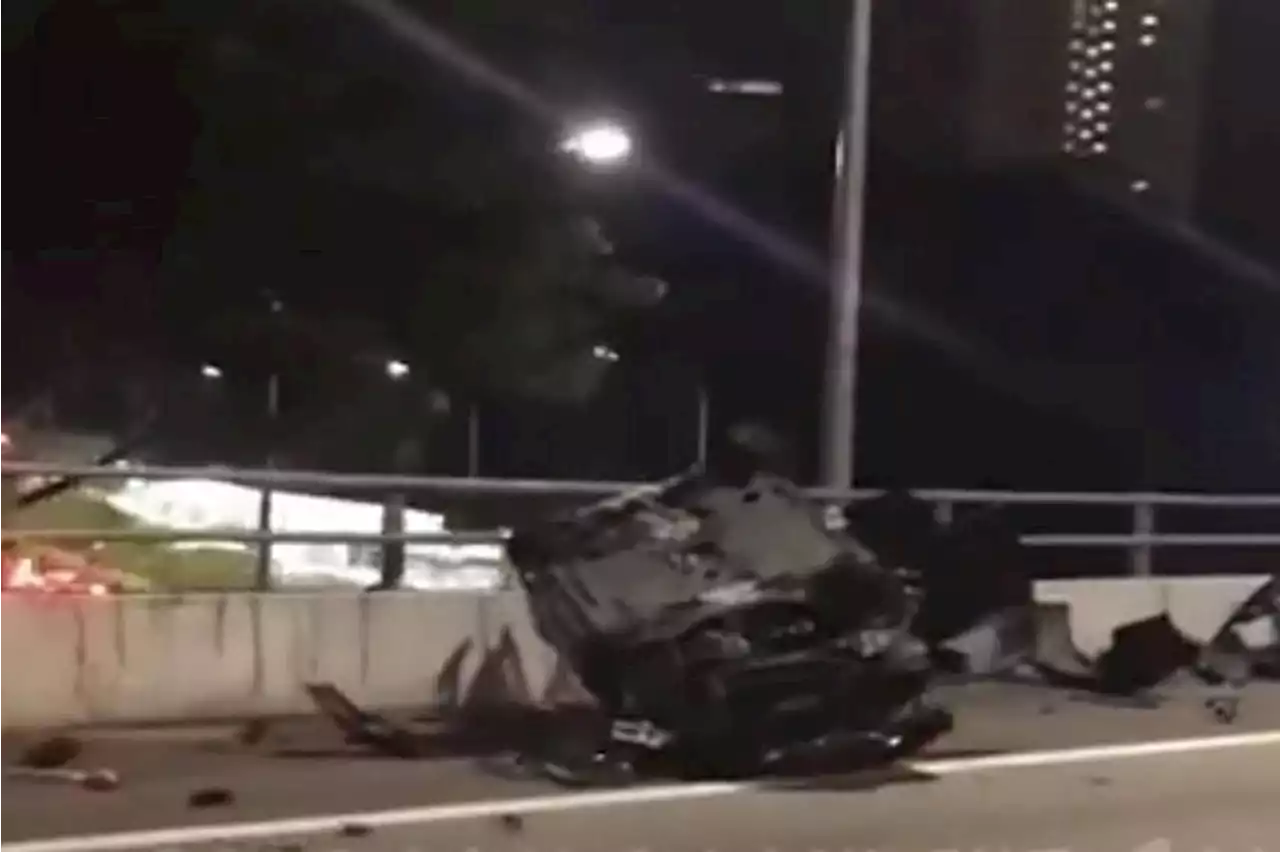 Driver dies after car flips while overtaking on PIE, 2 taken to hospital