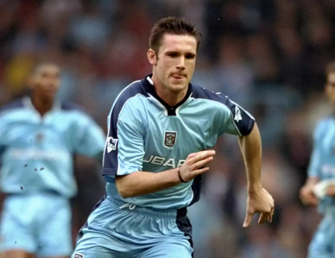 Former Coventry and Wolves striker Roussel tragically passes away at age of 45