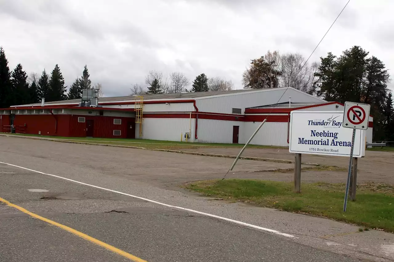 Hockey community to protest potential Neebing Arena closure