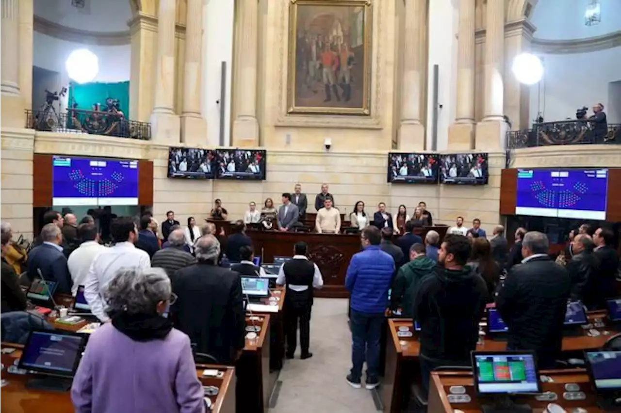 Adición presupuestal aprobada en sesiones extras del Congreso, ¿A quién beneficia?