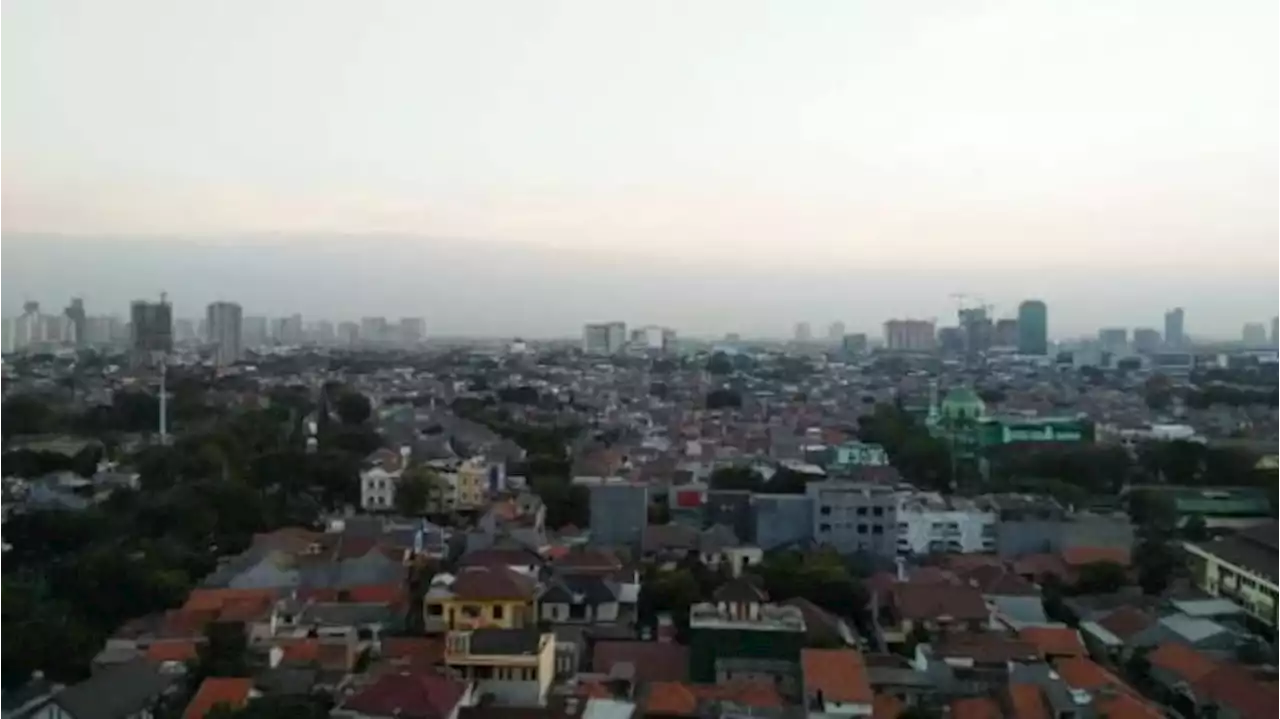 Langit Jakarta Diprakirakan Cerah Berawan pada Akhir Pekan Ini