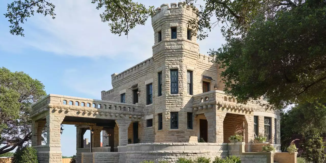 WSJ News Exclusive | Chip and Joanna Gaines to Auction the Texas Castle They Renovated in “Fixer Upper: The Castle”