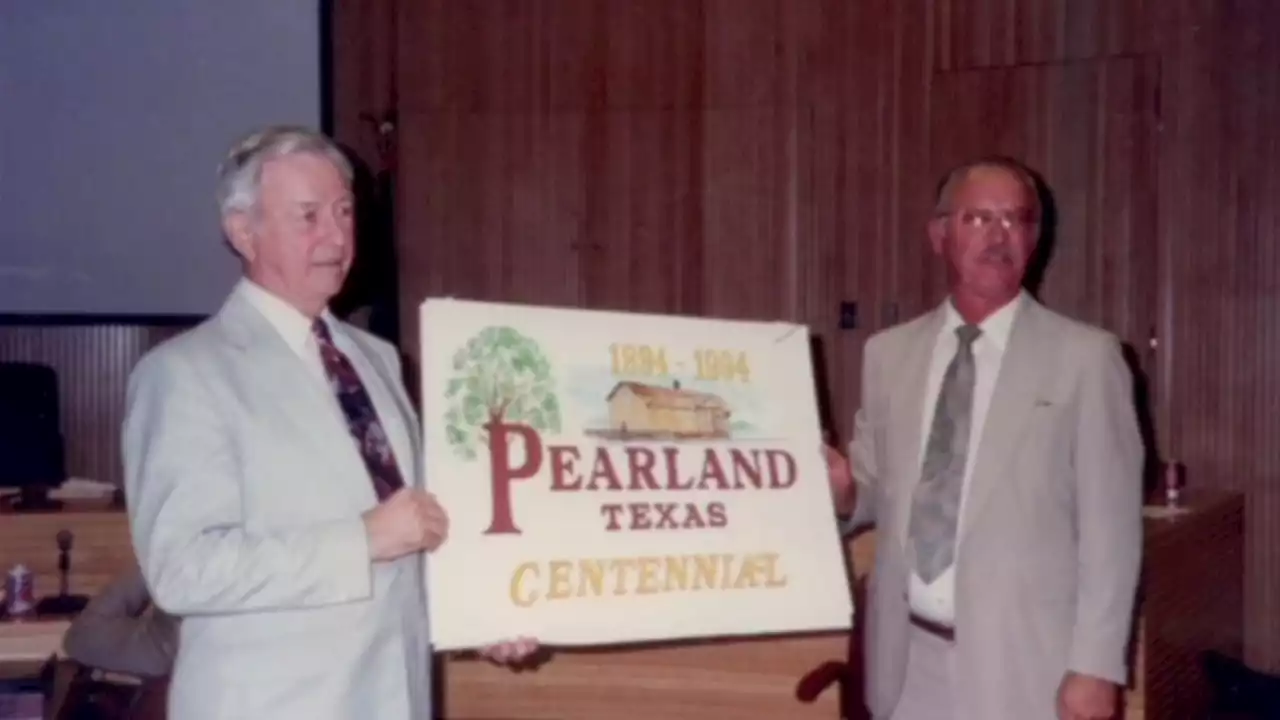 Former Pearland Mayor Tom Reid dies at 97, city officials say