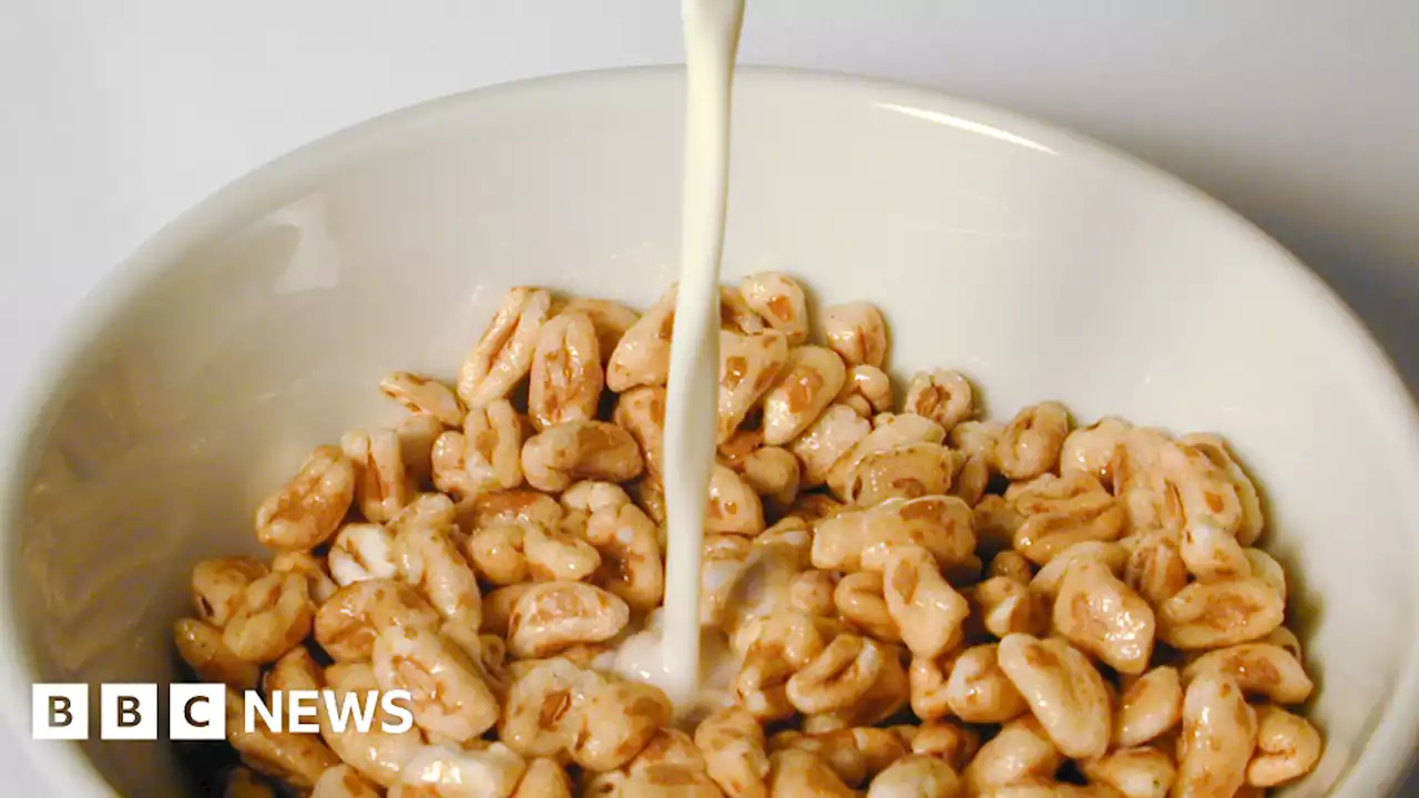 Cost of living: Low pay forces family to use water with cereal