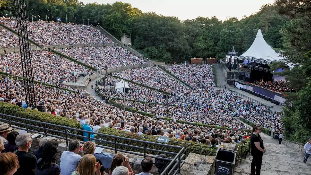 Berliner Philharmoniker: Grandioser Saisonabschluss in der Waldbühne