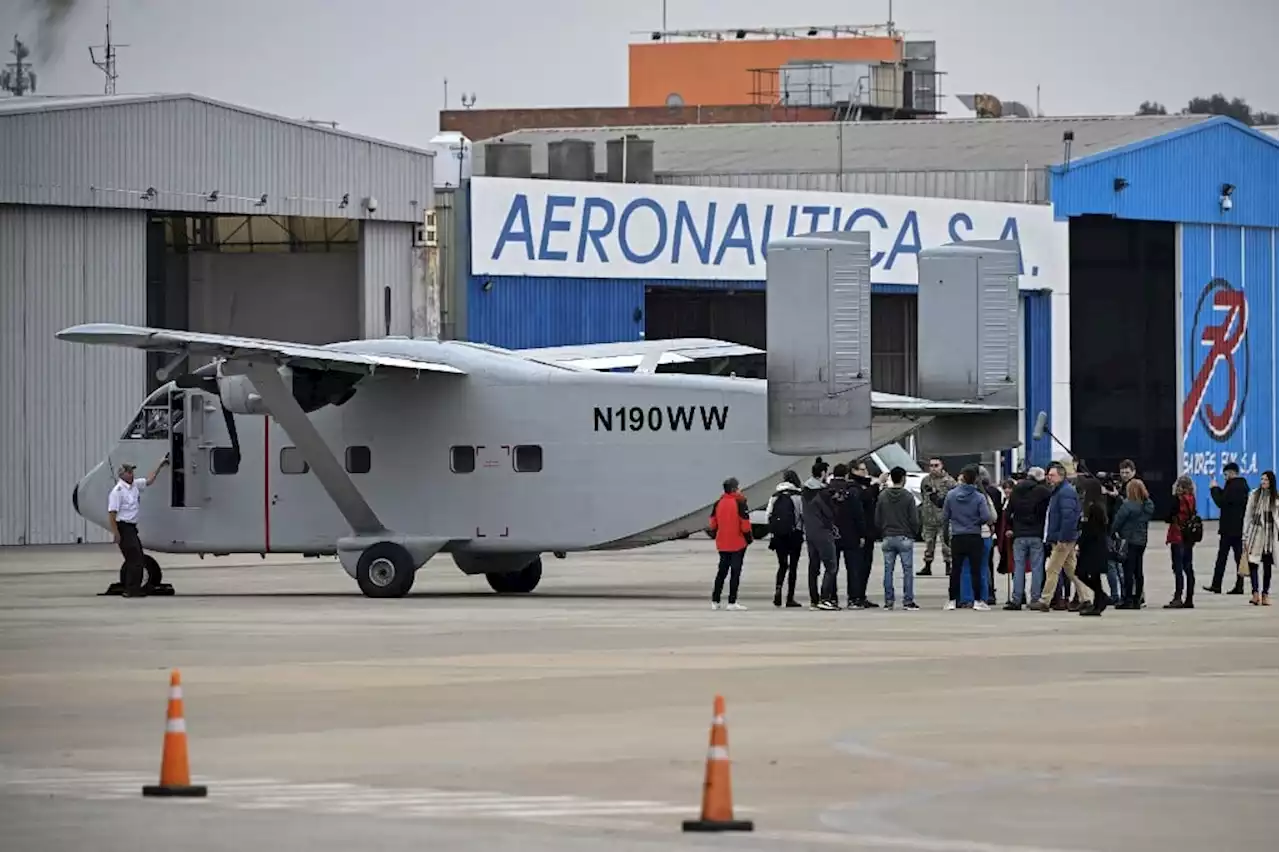 Avião usado em 'voos da morte' da ditadura retorna à Argentina