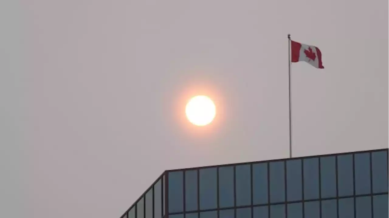 Ottawa's air quality reaches 'very high risk' on Sunday | CBC News